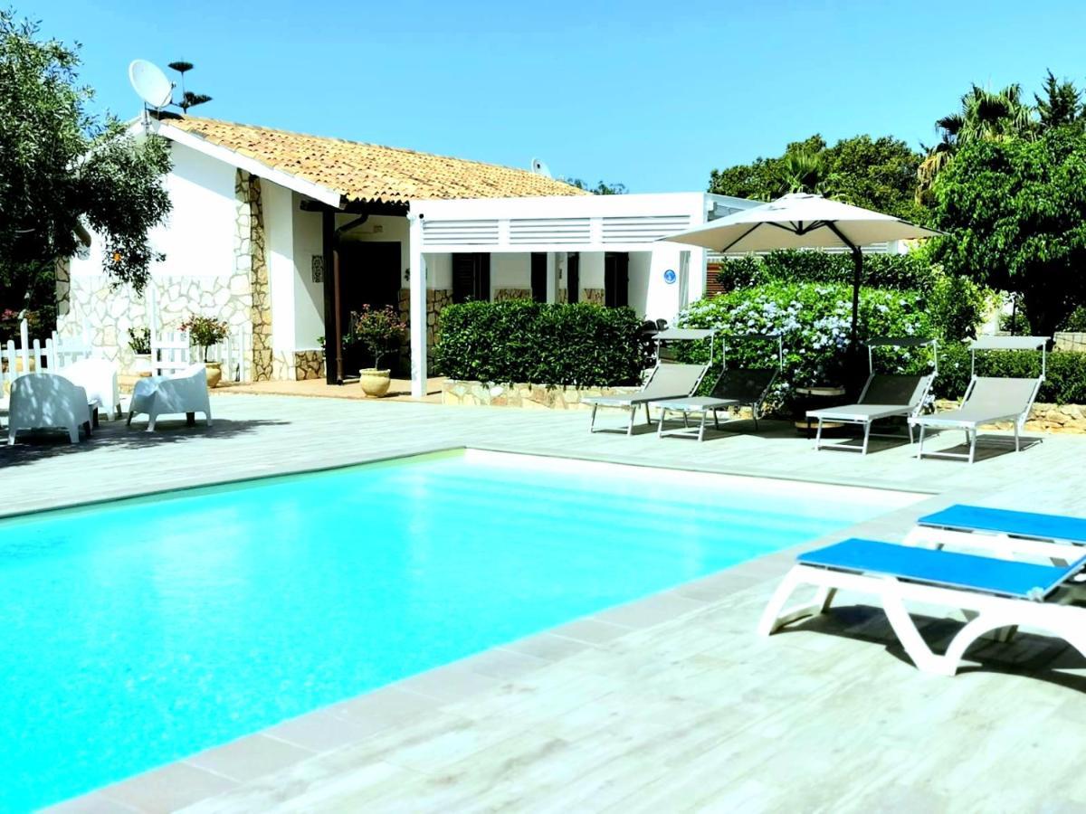 Villa Hibiscus Castellammare del Golfo Exterior photo