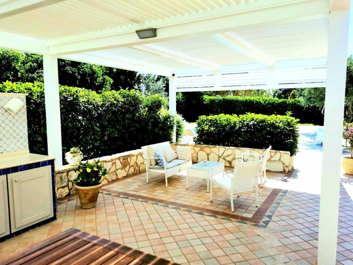 Villa Hibiscus Castellammare del Golfo Exterior photo
